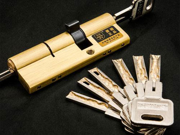 广汉24小时上门开锁公司